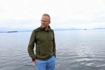 Reagerer på enigheten om havbruksmeldingen: – Stortinget trykker på pauseknappen