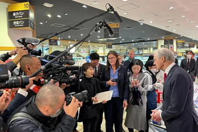 Jobber for ny avtale med Japan. Kan gi fordel til norsk laks