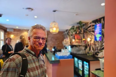 MDG-Hansson om laksetransport: Kutt flyfrakten!