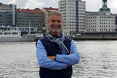 Krav mot landbasert selskap tredoblet