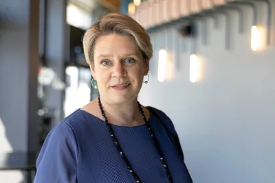 Disse skal se på permitteringsreglene