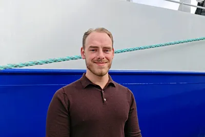 Richard Dundas hadde jobbtilbud flere måneder før studiene var ferdige: – Jeg hadde halvannen dag sommerferie før jeg startet