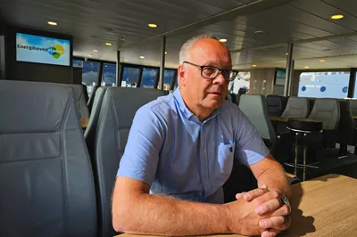 Han blir sjef når Fishglobe slår seg sammen med partner