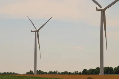 Two workers die in fall at US wind farm