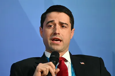 Trump official's renewables attack greeted 'like fart in a phone box' at energy security summit