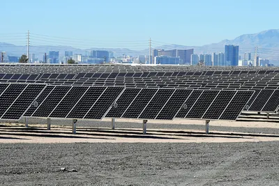 Buffett's NV Energy puts in to build clean power lines and solar-plus-storage trio in US