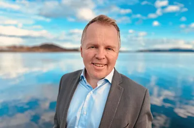 Går fra fornybarkonsern til havbruk