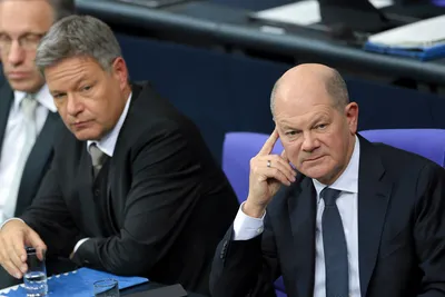From all-renewable to Putin's gas: German parties' election policies