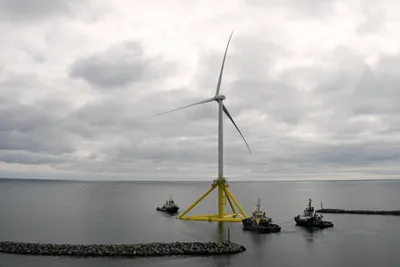 Stiesdal eyes ultra-large floating co-op: 'only competition means no survivors'