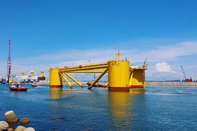 French offshore wind gets busy as installation window opens