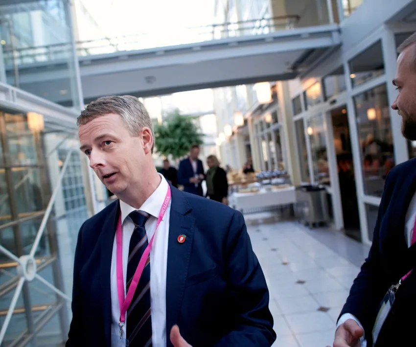 Søviknes bøtelagt for hummerkriminalitet: – Direkte pinlig