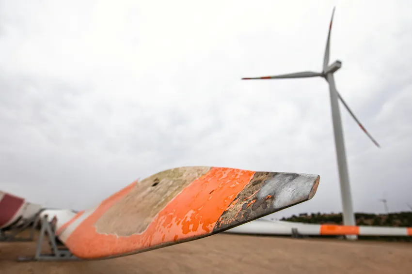 ‘Bigger turbines, bigger problems’: warning over wind power arms race quality toll