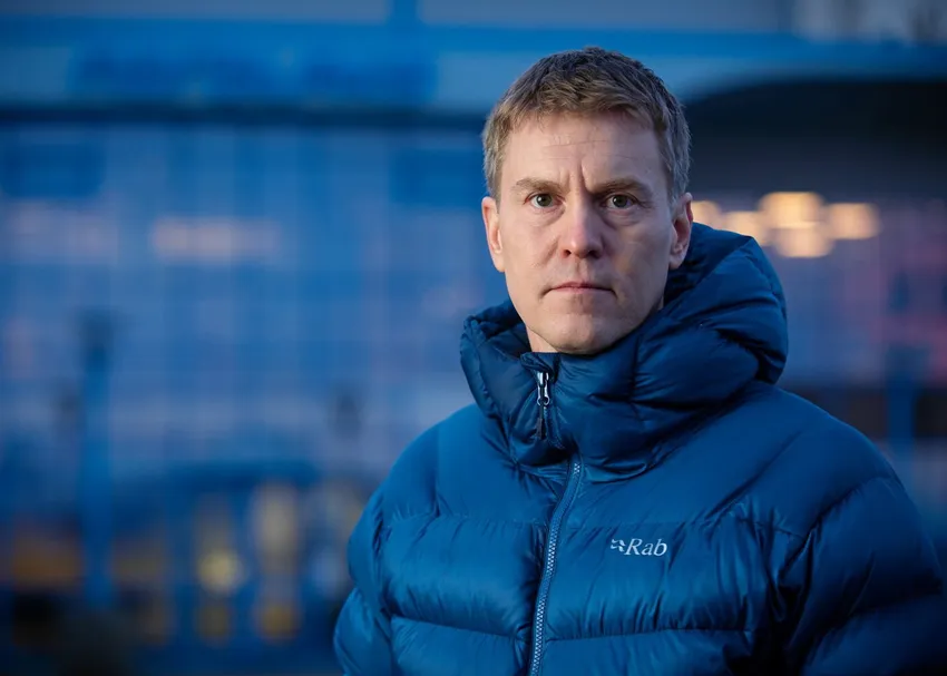 Nordlaks slaktet ut tre lokaliteter etter algeoppblomstring: – Snakk om mange hundre tusen