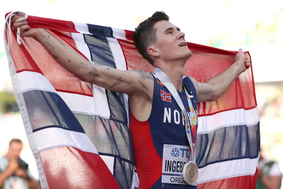 Jakob Ingebrigtsen (23) er for tiden løpefamiliens største suksess. Men han inviterte ikke faren sin til bryllupet.