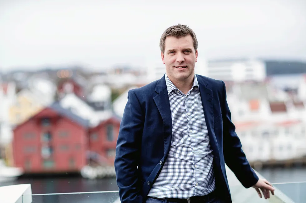 Paal W. Aanensen. Konsernsjef Hagland Shipping. Rederiet gjør nå sin største flåteinvestering noensinne med innkjøp av fire nye bulkskip til 800 millioner kroner.