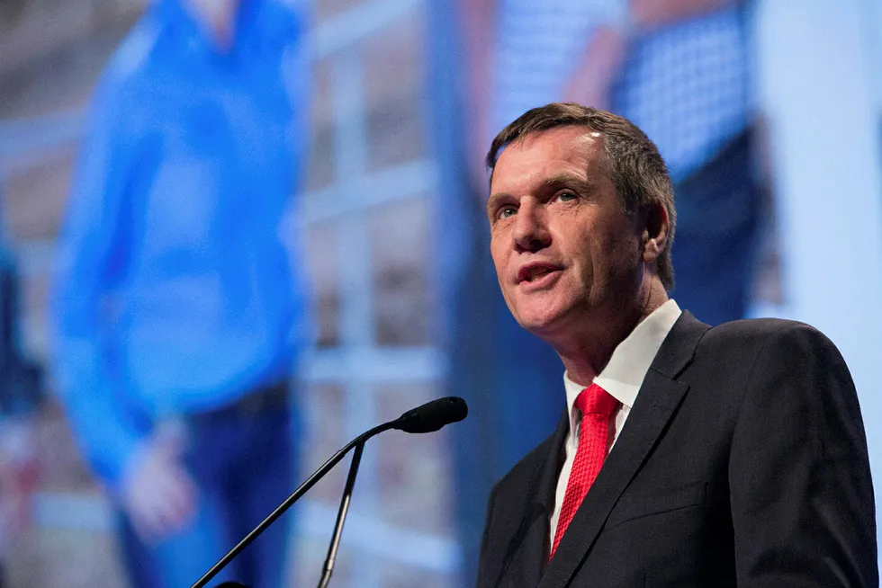 Awarding acreage: Queensland Mines Minister Anthony Lynham