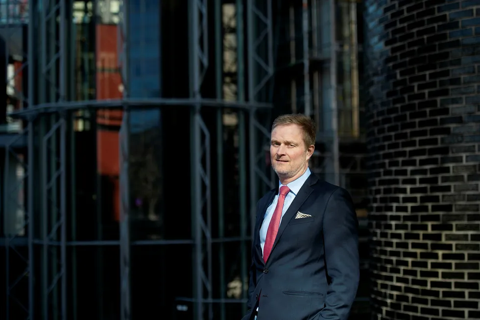 Jan Erik Gjerland, bankanalytiker i ABG Sundal Collier, mener bankene har vært mest interessert i å øke boliglånsrenten til kundene, fremfor å øke renten på sparekonto.
