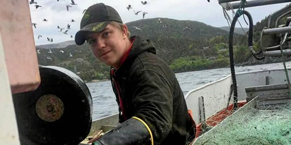 KOSTBART: Det er høy terskel for ungdom å komme inn i fiskeryrket på grunn av investeringsbehovet. Asgeir Handberg håper nå på å få tildelt rekrutteringskvote.Foto: Privat