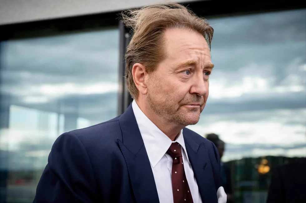 Samarbeidet med russiske Lukoil skaper nye problemer for Kjell Inge Røkkes oljeprosjekt i Ghana.