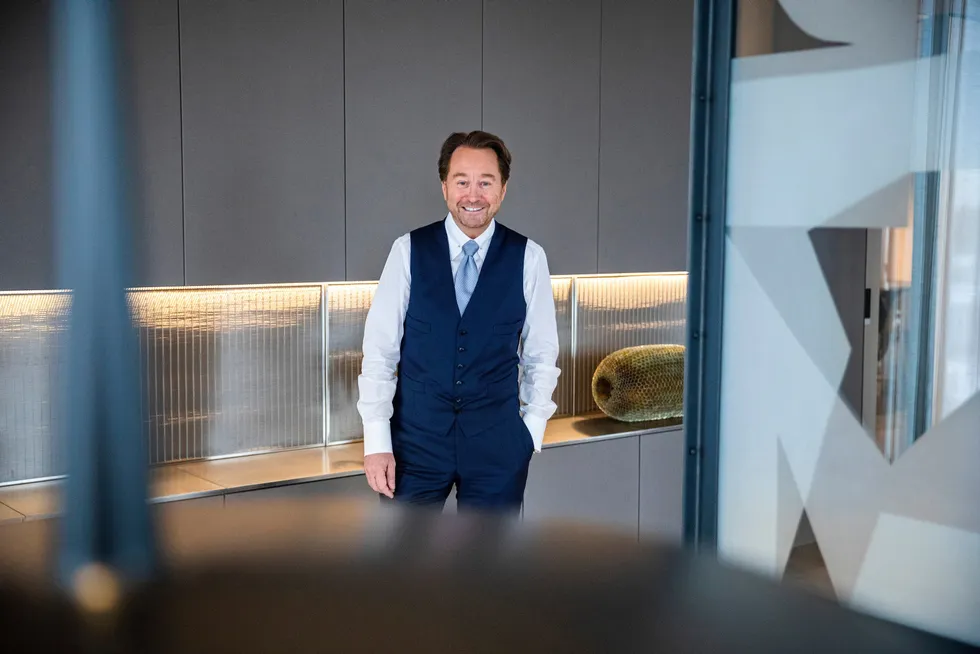 Keep the brain drain going long enough, there’ll be no one left to think, synger gründer Christer Dalsbøe i en klagesang om utflytterskatten. For gründere flest er det imidlertid ikke et problem at folk som Kjell Inge Røkke ikke lenger kan flytte fra Norge og la skatteregningen ligge igjen på bordet.