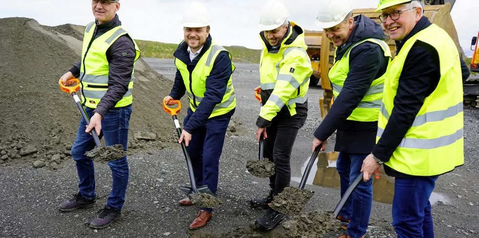 Land-based salmon farmer Salmon evolution team.