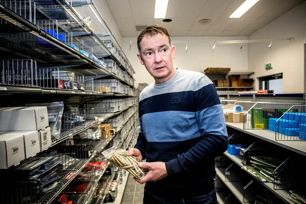 Olav Aas kontrollerer nå nettbutikker i 16 europeiske land gjennom selskapet Brownells Europe as.