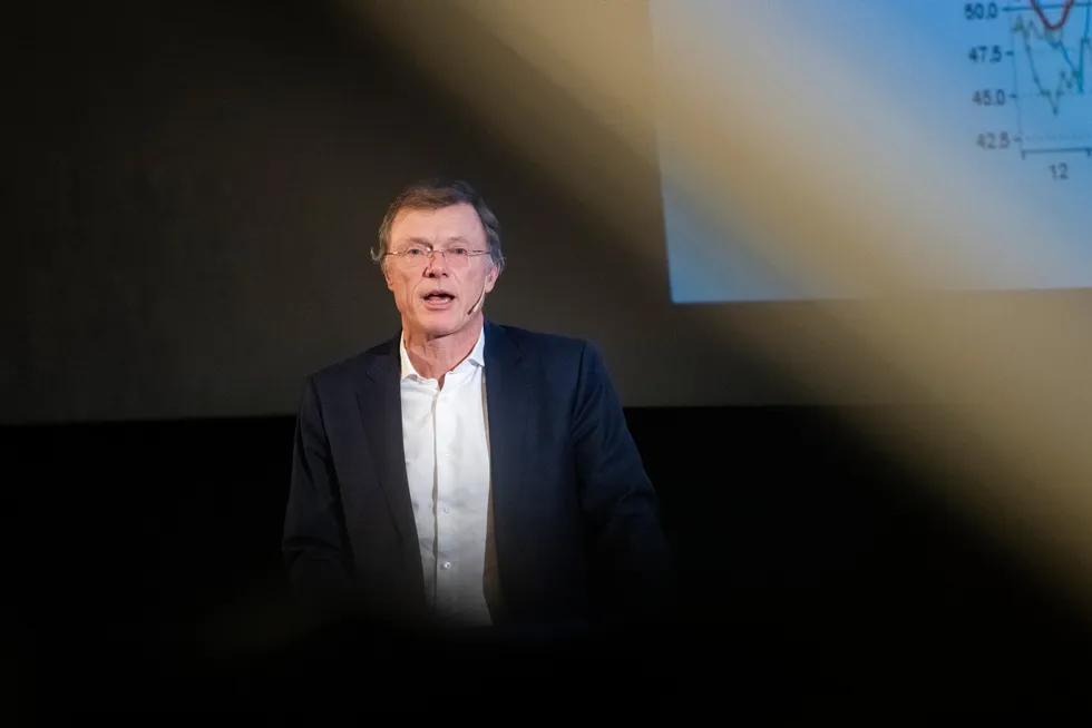 Sjefstrateg Peter Hermanrud i Sparebank 1 Markets fra sin presentasjon av utsiktene for 2020. I dag har han kommet med sine utsikter for 2021.