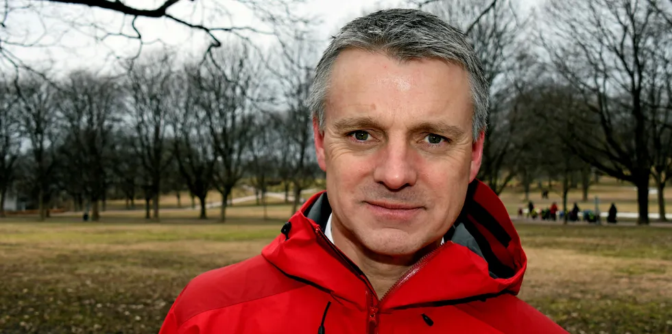 – Vi har satt beredskap, og får rapporter fra KBO-enhetene to ganger i uka. Vi har ellers kontakt etter behov, sier NVE-sjef Kjetil Lund. KBO står for Kraftforsyningens beredskapsorganisasjon, og består av 170 aktører i kraftbransjen.