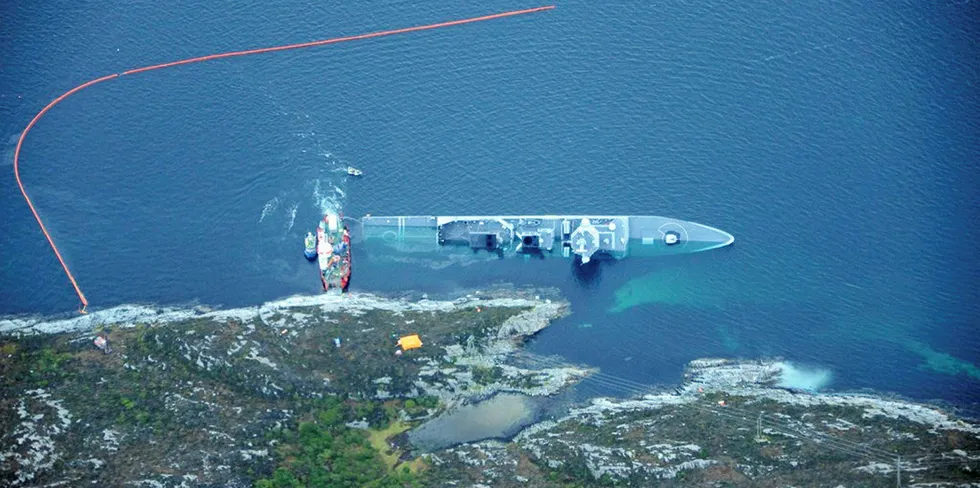 Fregatten «Helge Ingstad» kolliderte med tankbåten Sola TS i november 2018.