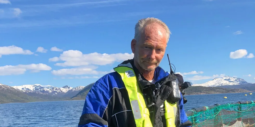 Daglig leder i Mortenlaks, Tom Jarle Bjørkly, tror ikke det blir større kjøpsmuligheter for de små i lakseauksjonen om to uker.