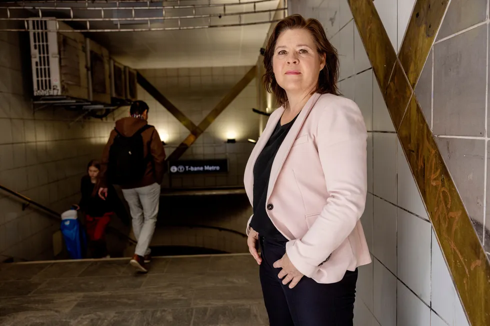 Sjeføkonom Elisabeth Holvik om rentebeslutning.