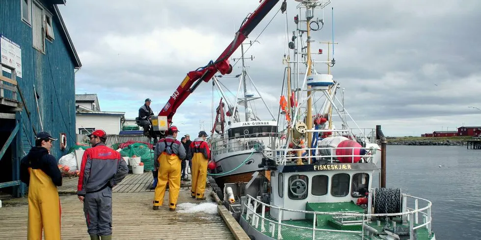 FERSK FISK: Fiskebåter ved kai hos Berle Fisk.