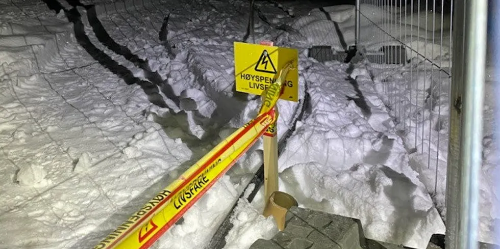 Elvias provisoriske kabel skal være godt merket og overvåkes hele døgnet.