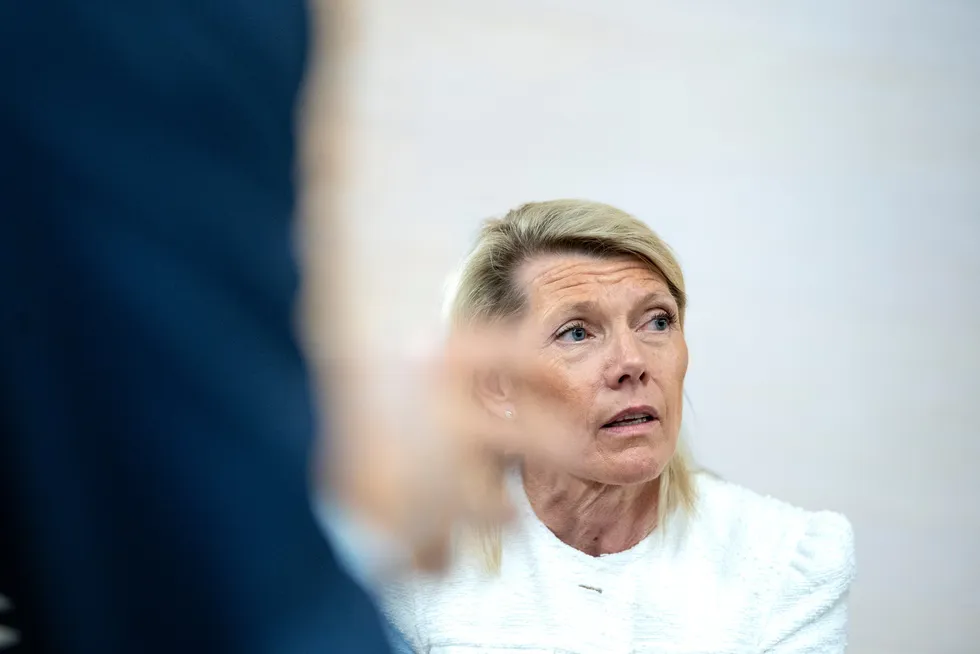 DNB-sjef Kjerstin Braathen erkjenner at sammenslåingen av meglerhuset DNB Markets med svenske Carnegie skjer i en tid med lav aktivitet, men at timingen likevel er riktig.
