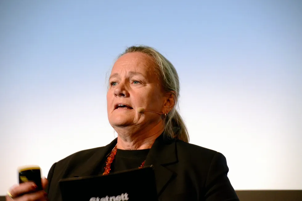 Elisabeth Vike Vardheim, konsernsjef i Statnett unngår tvangsmulkt for å ikke ha skilt rollene som leverandør av balansetjenester (BSP) og balanseansvarlig (BRP). 17. mars ble de to rollene skilt i Statnetts systemer.