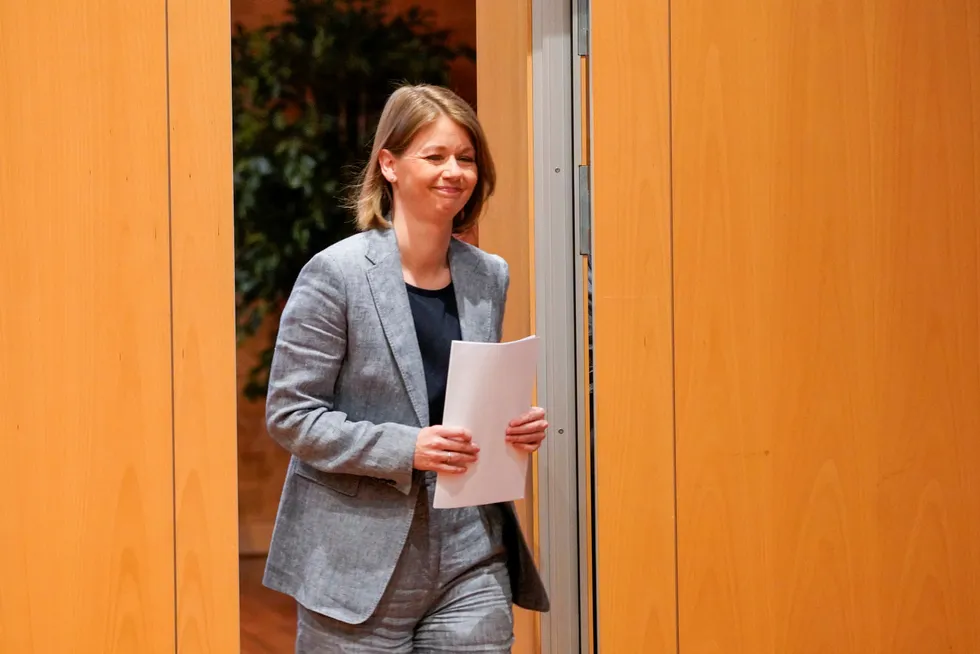 Ida Wolden Bache er sjef i Norges Bank, som gjennomfører de daglige valutatransaksjonene på vegne av staten.