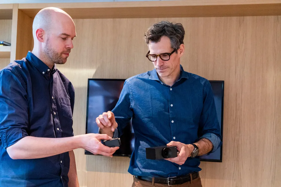 – Skal vi ha høyteknologi som kommer ut fra Norge, er det avgjørende at vi klarer å beskytte innovasjonene, mener toppsjef i Huddly Alexander Woxen.