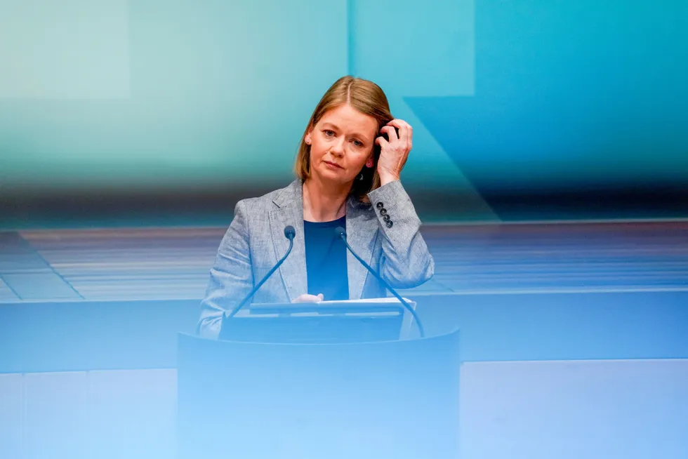 Ekspertene i Norges Bank, med sentralbanksjef Ida Wolden Bache i spissen, finner foreløpig ikke mange holdepunkter for at de mange renteøkningene har «stresset økonomien».