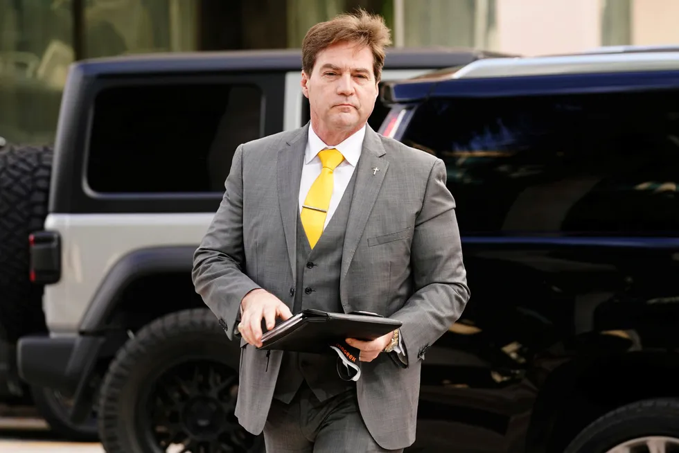 Den selverkærte bitcoin-oppfinneren Craig Wright avbildet i forbindelse med en sak i Florida, der boet etter en avdød forretningspartner krevde over 220 milliarder kroner.