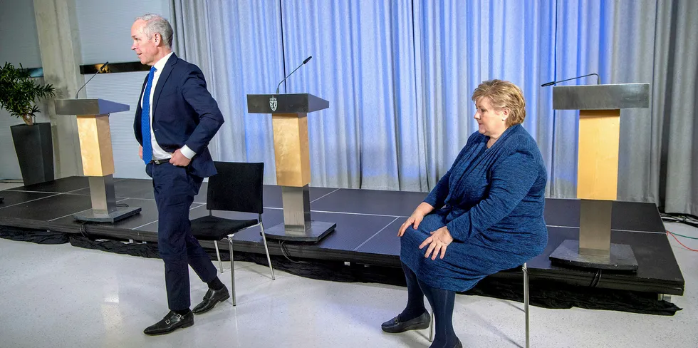 Finansminister Jan Tore Sanner og statsminister Erna Solberg har lagt frem nye korona-støtteordninger til næringslivet.
