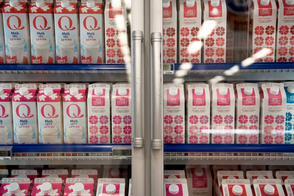 Tine vil bli enda mer dominerende hvis de konkurransefremmende tiltakene fases ut, skriver artikkelforfatterne.