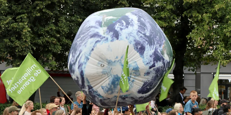 FNs klimarapport anslår at den globale oppvarmingen allerede har nådd 1,1 grader og at den vil nå 1,5 grader i løpet av det neste tiåret.