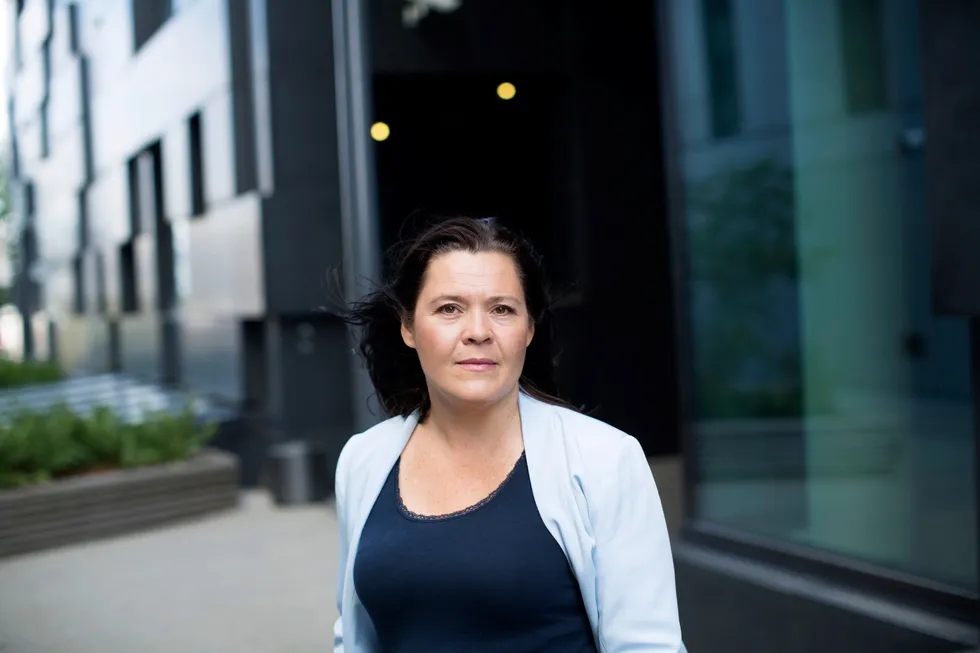 Sjeføkonom Elisabeth Holvik tror det blir tungt for de nye regjeringspartiene å dekke inn alle sine valgløfter med økt skatt.