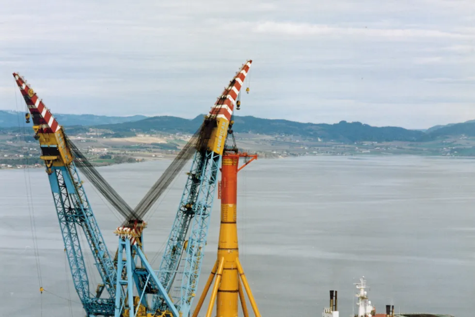 Asset: the Saipem S7000 construction semi-submersible