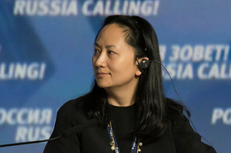 Meng Wanzhou, finansdirektør i Huawei har ikke fått svar på begjæringen om å slippe fri mot kausjon. Svaret er ventet først etter helgen.
