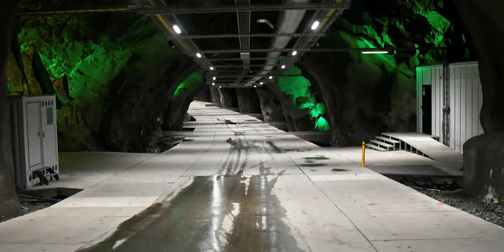 VIL VOKSE: Lefdal Mine Datacenter ligger i en nedlagt Olivingruve i Eid kommune i Nordfjord. Det samlede arealet er på 120.000 kvadratmeter. Nå ønsker de å ta en større andel av markedet.