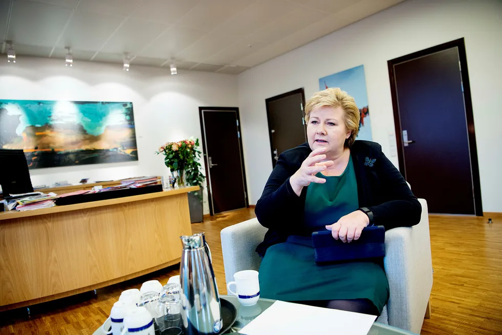 Statsminister Erna Solberg mener automatisering, digitalisering og kunstig intelligens vil snu opp ned på nesten alle yrkesgrupper. Foto: Mikaela Berg