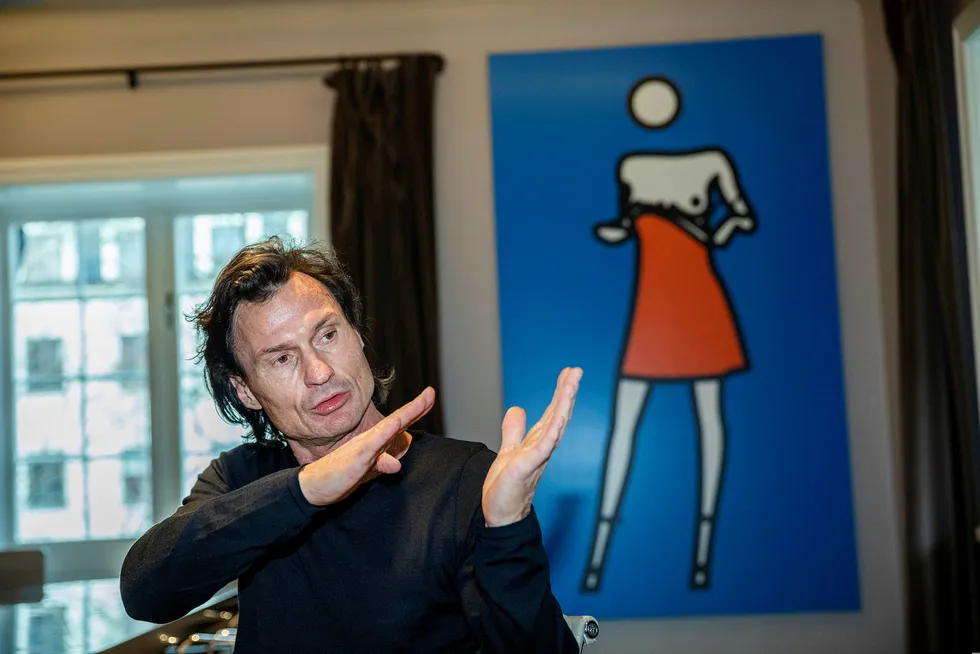 DN møtte nylig Petter Stordalen som fortalte om hvordan han jobber for å redde hotellimperiet. På grunn av koronakrisen taper han 250 millioner kroner i måneden.