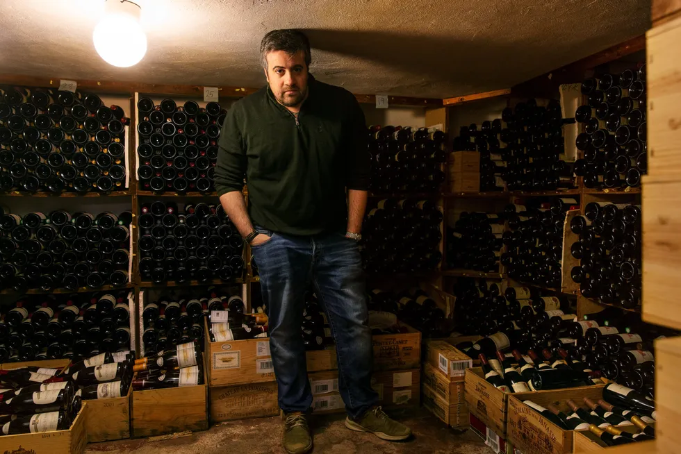 Vinkjelleren på Park Hotel Vossevangen teller over 42.000 flasker årgangsvin av høy kvalitet fra verdens beste produsenter og ble i 2020 kåret til å inneha verdens beste vinkart av World of wines. Hotellets vindirektør siden 2017, Francesco Marzola, ble i 2020 også kåret til Norges beste vinkelner.