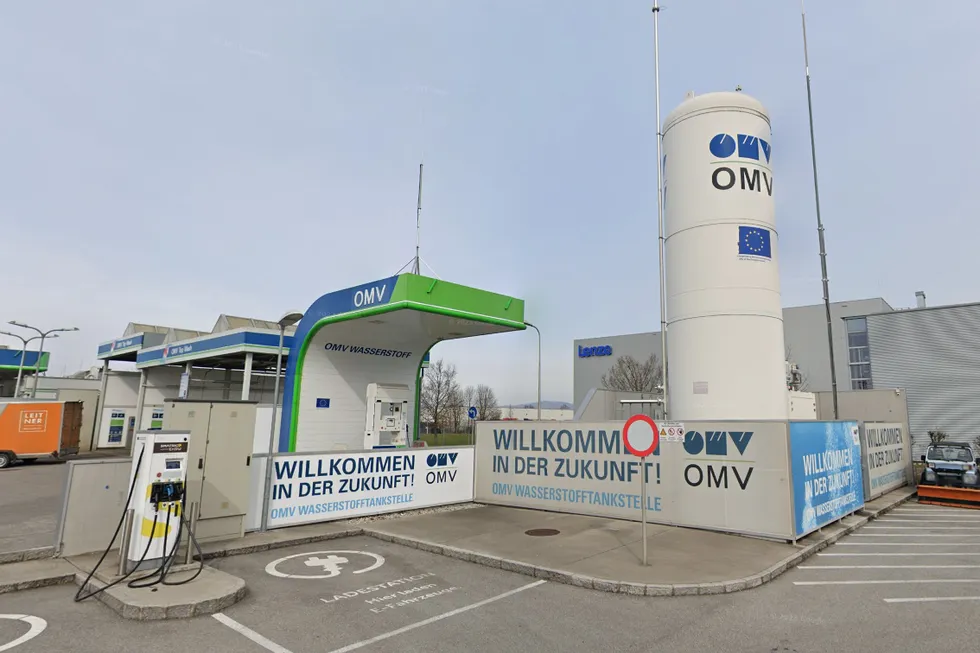OMV's hydrogen refuelling station in Asten, northern Austria, which will be permanently closed on 30 June. The signs read: "Welcome to the future".